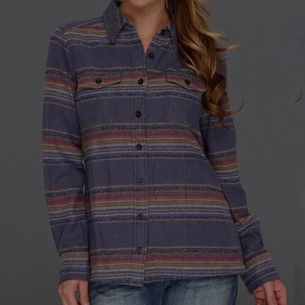 Patagonia Button Down Women's Size 4